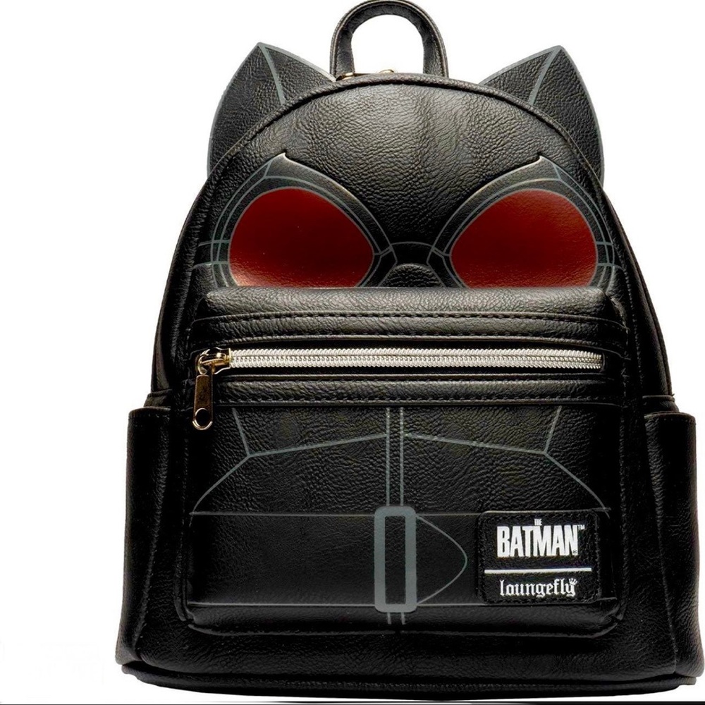 CatWoman Backpack Exclusive LE RARE***FIRM PRICE - Picture 3 of 9